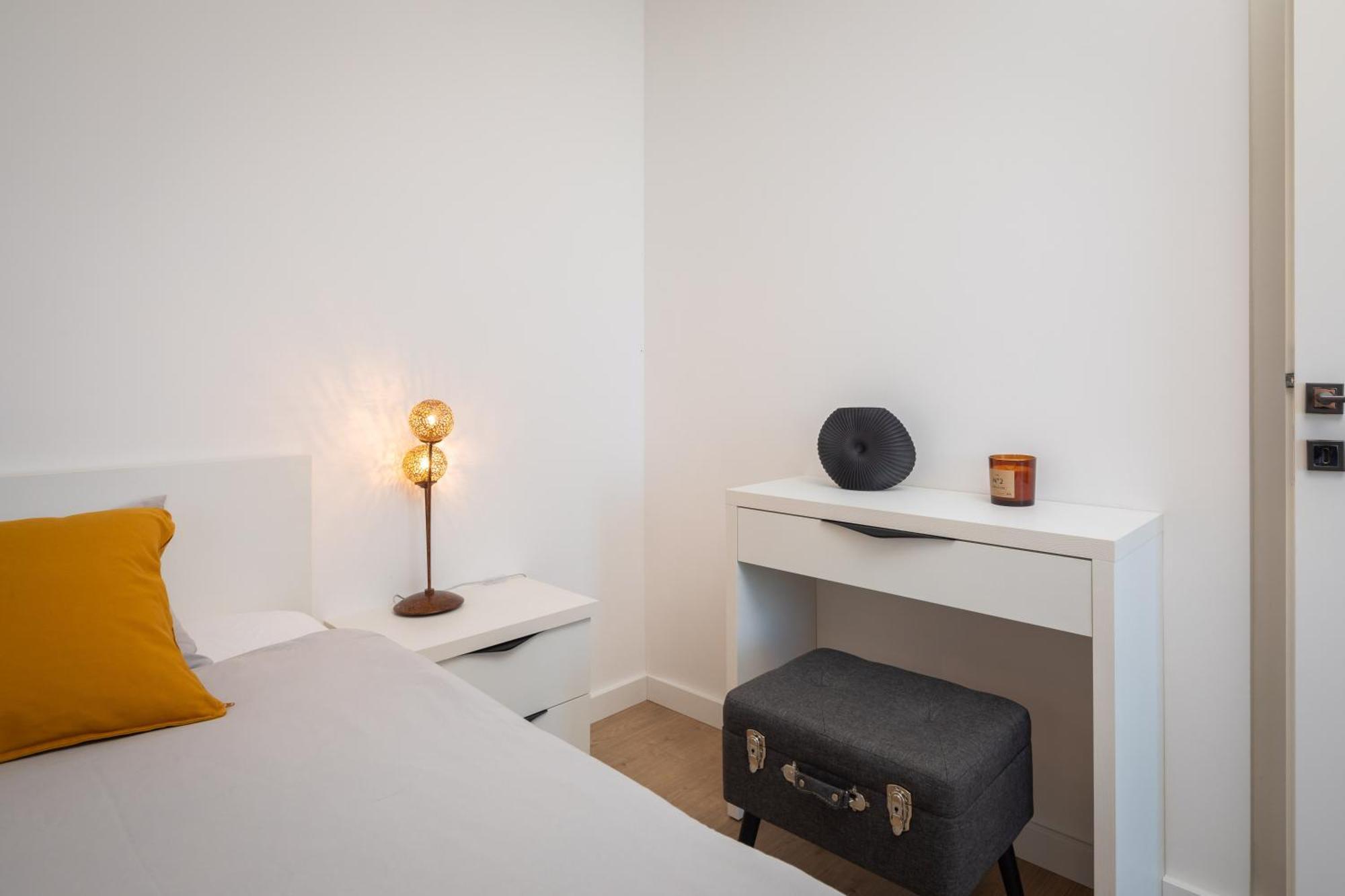 East Side Apartment أوميس المظهر الخارجي الصورة