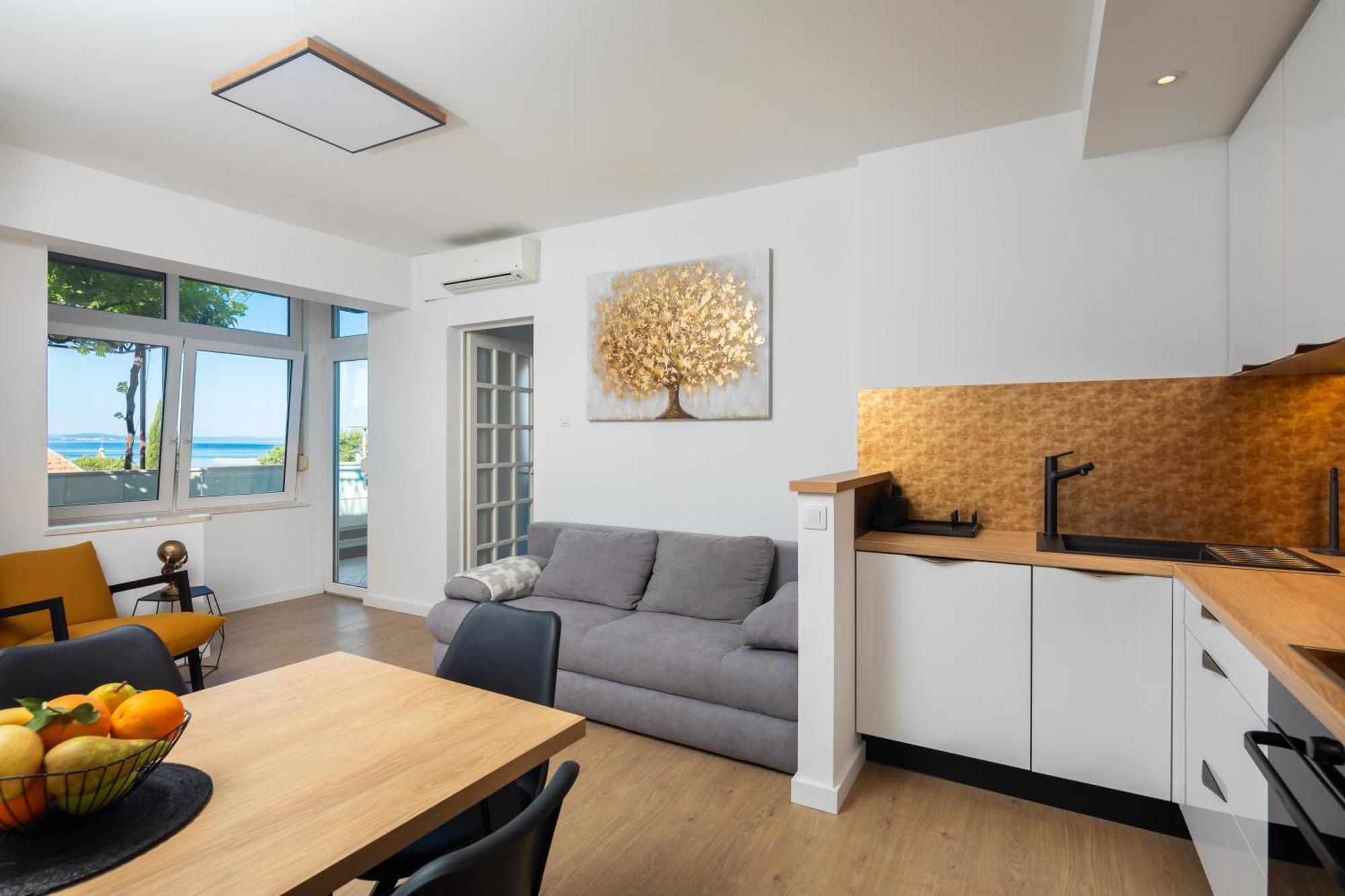East Side Apartment أوميس المظهر الخارجي الصورة